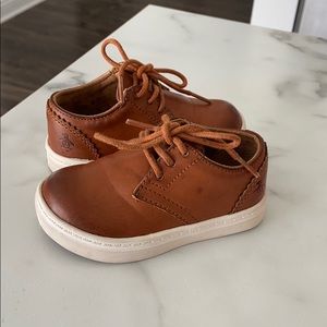 Penguin leather toddler shoes size 5